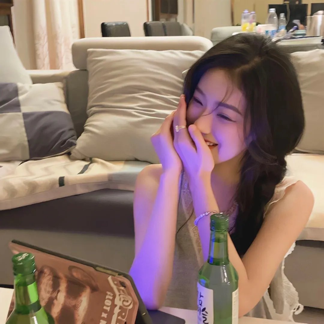 午夜下的刺花